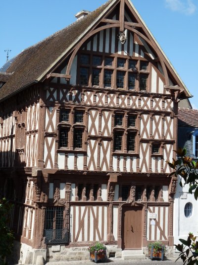 Visites guidées Joigny mai