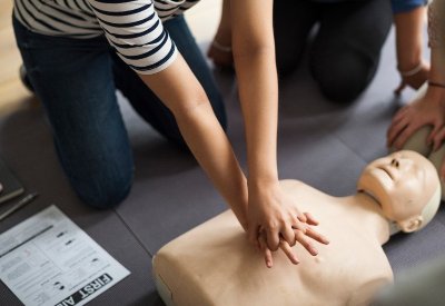 Initiation Aux Gestes Qui Sauvent