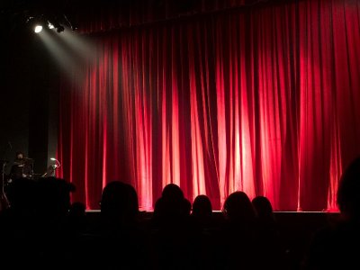 Les ateliers théâtre d'Arès font leur show !