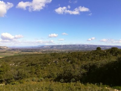 LAMANON - Autour de Calès