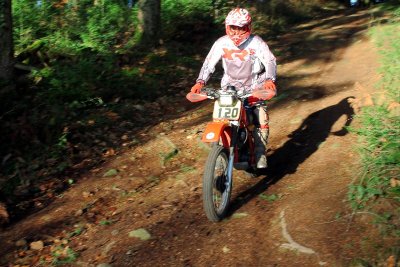 Sur les traces de la bête - rando moto