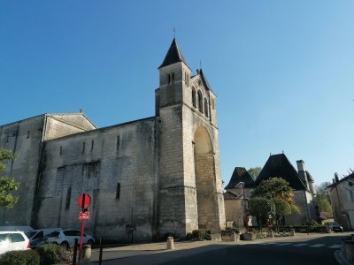 Arrêt sur Village - CELLES