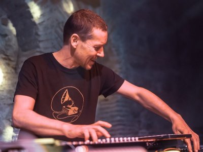 HUGO KANT EN LIVE