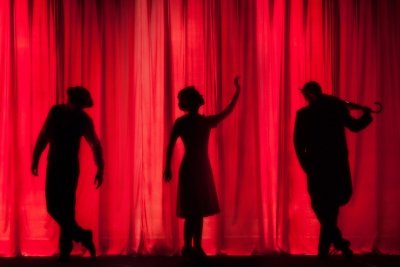 THÉÂTRE : "ALORS ARLETTE, HEUREUSE ?"
