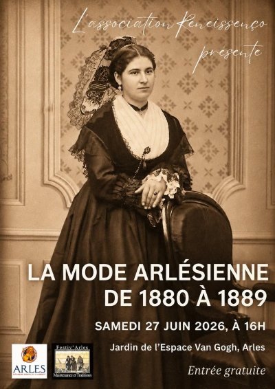 Présentation de costumes arlésiens par Reneissenço
