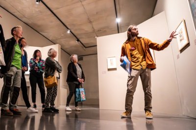 VISITE GUIDÉE DE L'EXPOSITION TRADUITE EN LANGUE DES SIGNES