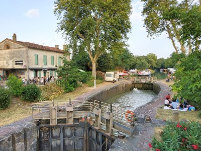 LES ESCALES DU CANAL À GARDOUCH
