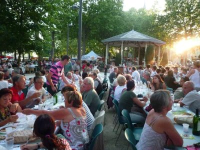 Marchés gourmands et nocturnes à Villefranche