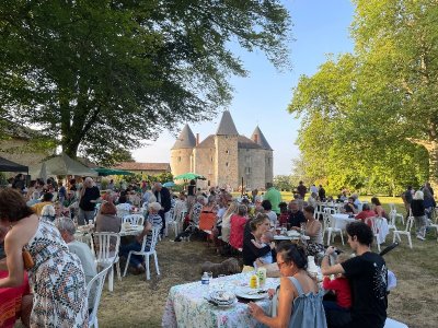 Visite du Château de Brie et de sa grange médiévale