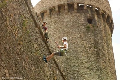 Descente en rappel des remparts