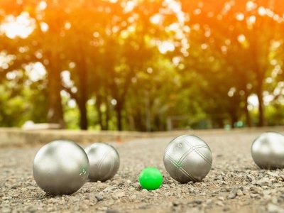 Tournoi de pétanque en triplettes formées