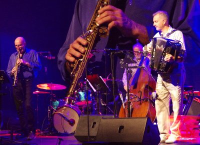 JAZZ & WINE
