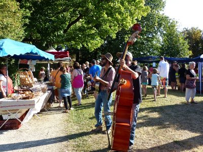 Marché fermier avec le Plancher des Valses