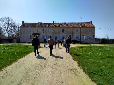 Balade au Léché : ferme modèle et patrimoine bâti