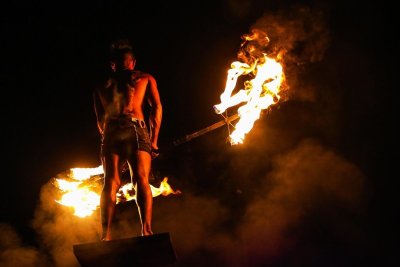 Spectacle de feu (Jardins de la Guierle)