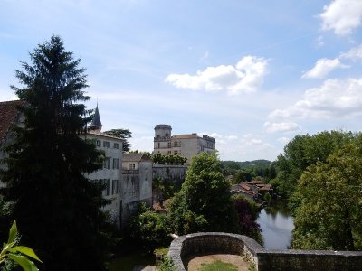 Reconstitution de l'attaque du château de Bourdeilles