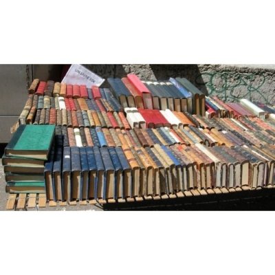 FOIRE AUX LIVRES, CD, VINYLES