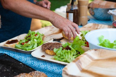 Marché gourmand Clérimontien et spectacle "Le Cirque des Puces Savantes" à Montcléra