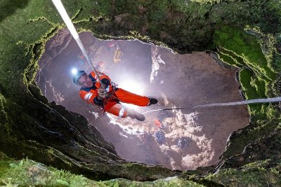 Été actif : Spéléologie