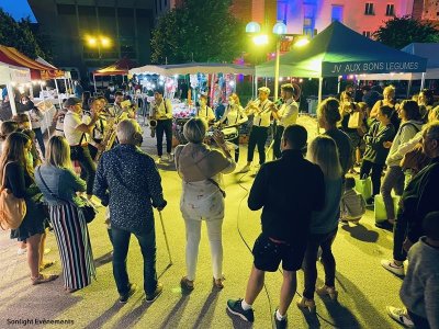 Marchés nocturnes
