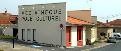 Médiathèque pôle culturel