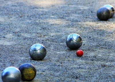 Pétanque et soirée dansante