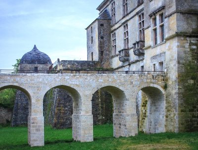 Iconiques à vélo : le château ducal de Cadillac-sur-Garonne