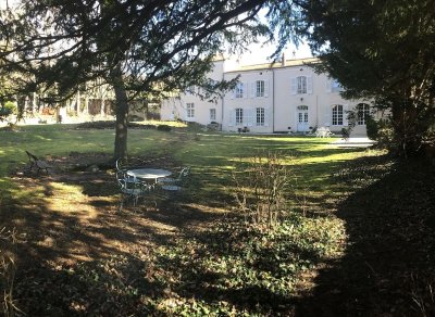 Bibliothèque de Perpezat