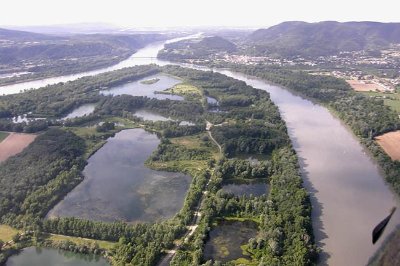 Les îles, lacs préservés