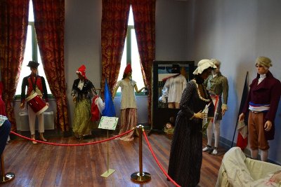 Musée "Palais du Costume Mazarin"
