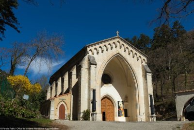 Le Sanctuaire de Notre-Dame de Fresneau
