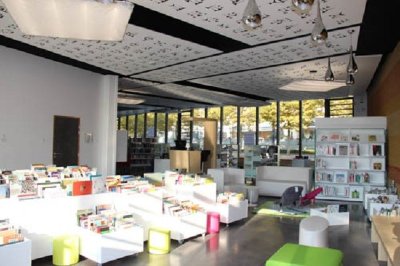 Médiathèque La Passerelle La-Tour-du-Pin