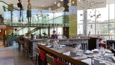 Gourmet Bar Confluence