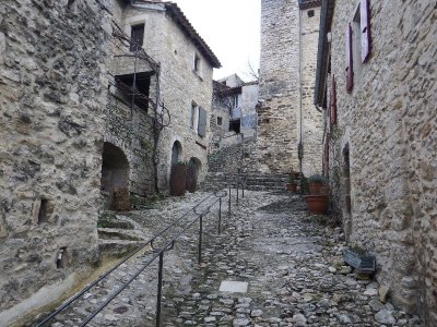 Village perché du Poët