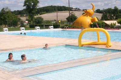 Piscine plein air de Montmoreau