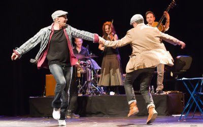 Théâtre : Taxe rose