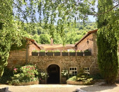 Bibliothèque Saint Pierreville