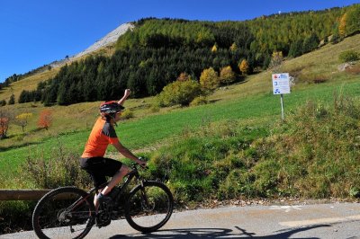 La montée de l'Alpe d'Huez, la classique en vélo électrique