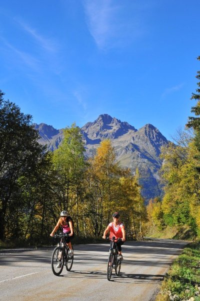 Villard Reculas en vélo électrique