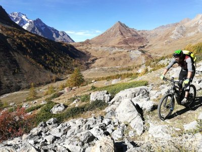 Les hameaux de La Grave en vélo électrique