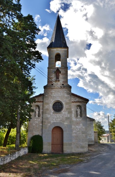 Eglise de Saint-Julien du Puy-Village
