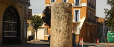 BORNE MILLIAIRE DE SAUVIAN