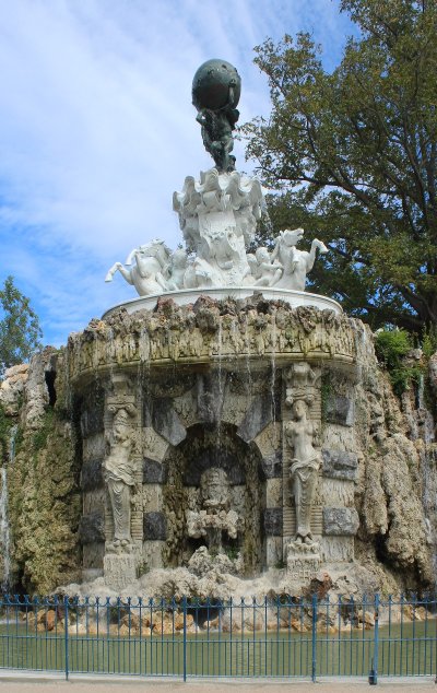 FONTAINE DU TITAN