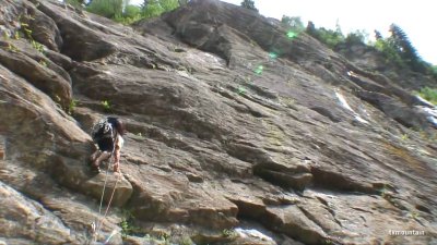 Rocher d'escalade de la Duchere