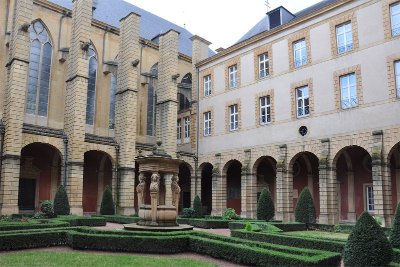 Bibliothèque de Saint-Clément