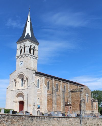 Eglise Saint Denis de Cruzilles-lès-Mépillat
