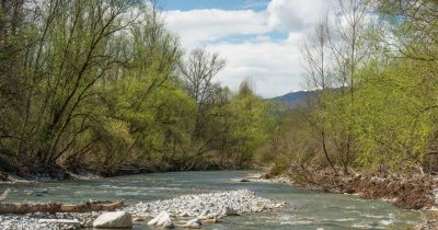 Randonnée VAE - La force et la beauté d'un fleuve sauvage