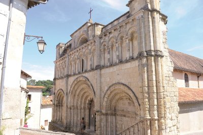Aubeterre-sur-Dronne