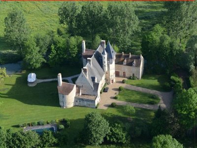 Châteaux et belles demeures en Sologne bourbonnaise