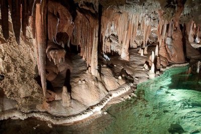 GROTTE DE FONTRABIOUSE